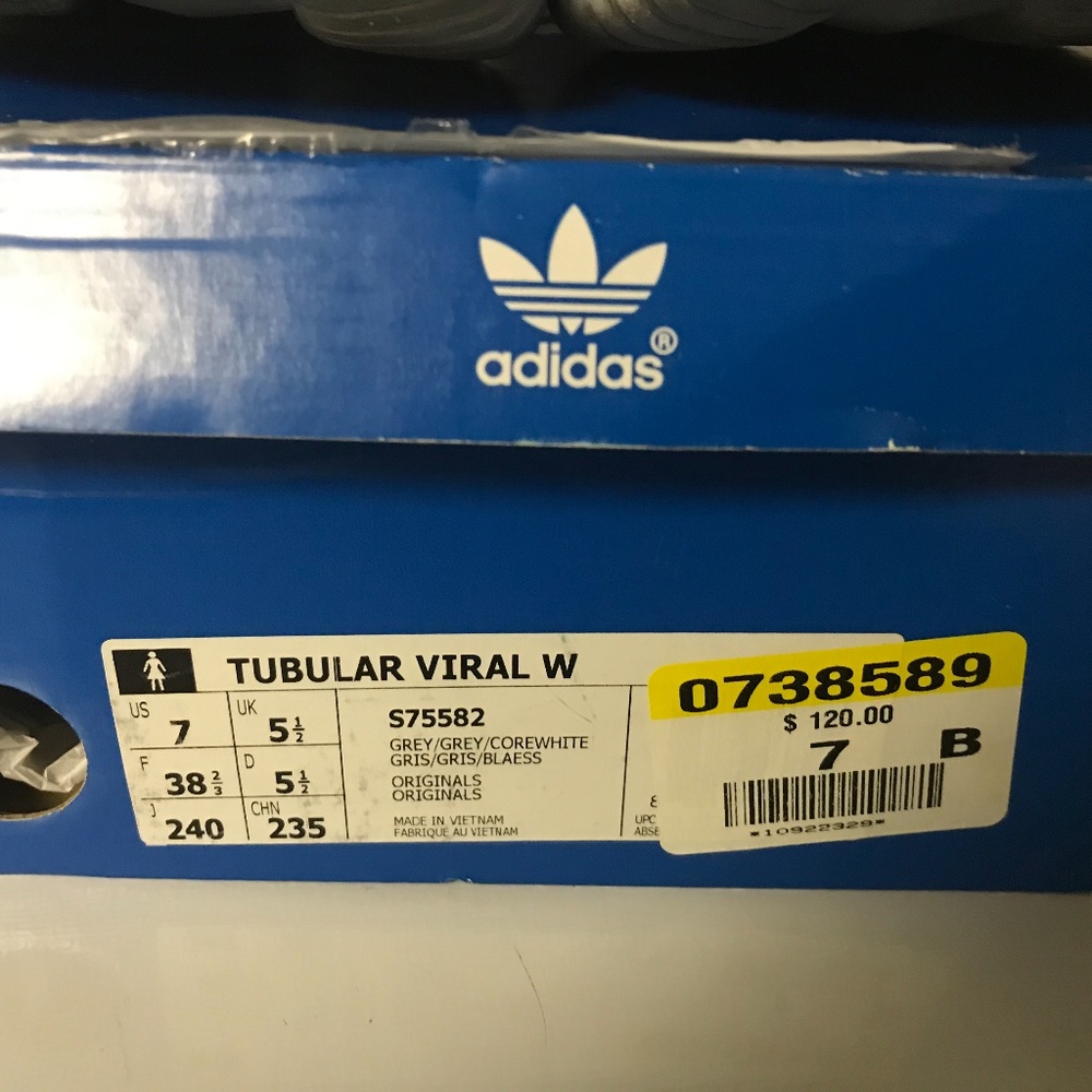 Adidas Tubular - Picture 5 of 6